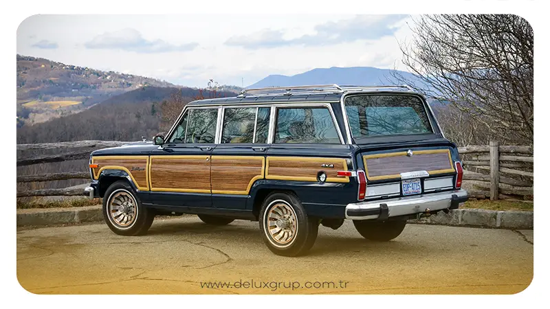 Jeep Wagoneer